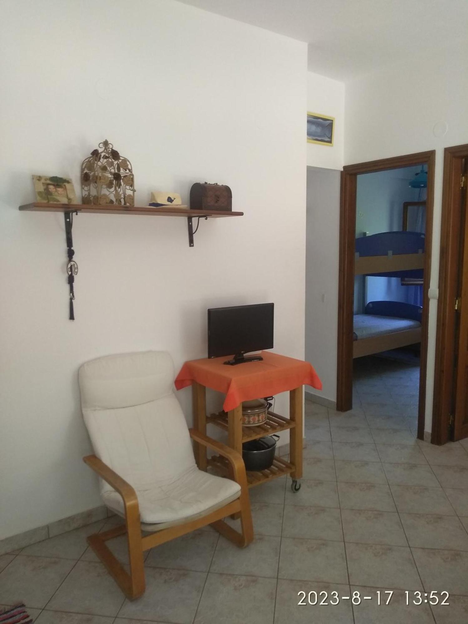 The Small House In The Olive Grove Lefókastron Exterior foto
